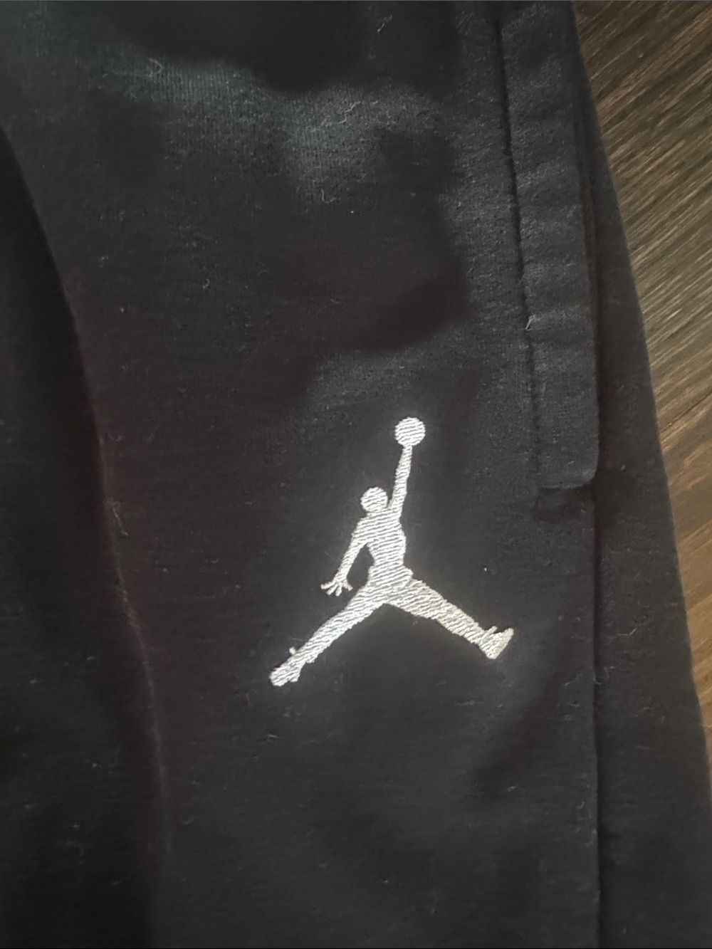 Nike Red Kids T-Shirt with Black Jordan Athletic pants - Picture 7 of 9